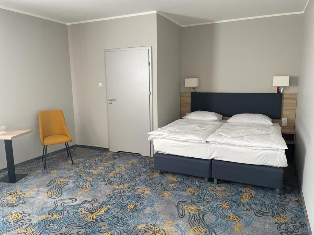Hotel Dobosz Police Exteriér fotografie